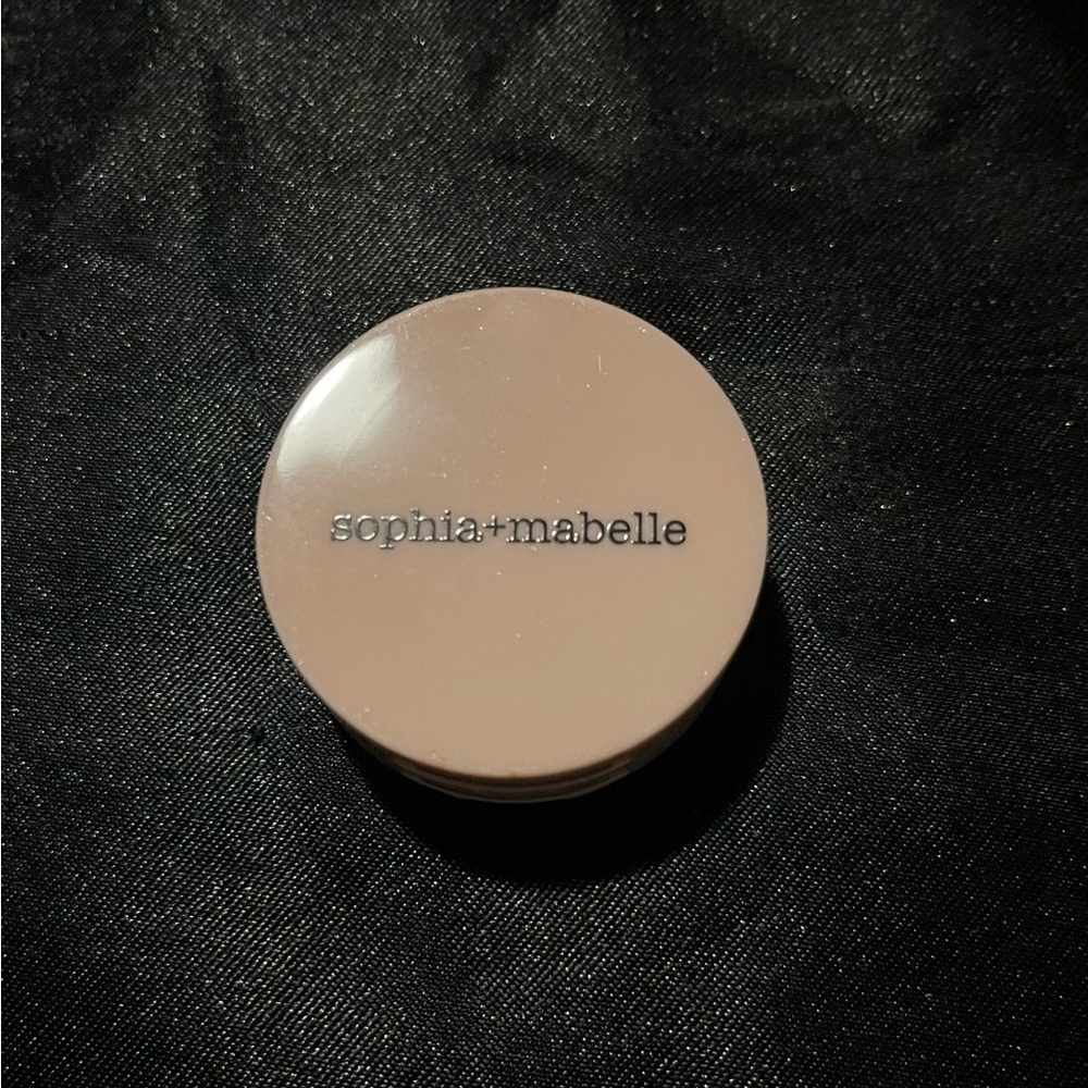 Sophia + Mabelle Eyeshadow Stack
